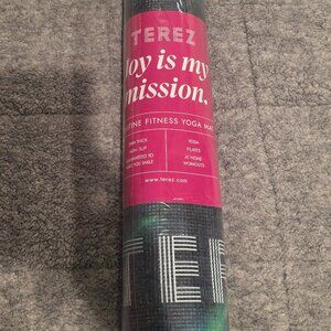 NWT: Terez Tie Dye Yoga Mat